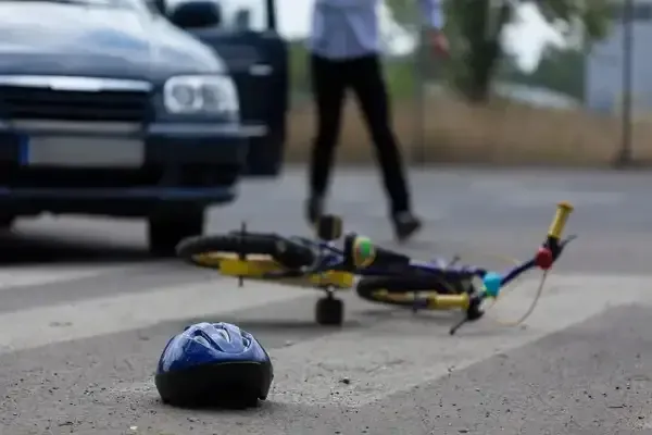How Much is a Bicycle Accident Lawsuit Settlement Worth - Determining Fault in Bicycle-Car Collisions: An In-Depth Look - Bicycle and car collisions can result in serious injuries or even fatalities. One of the most common questions in these situations is who is more likely to be at fault. The answer is not always clear-cut and will depend on the specific circumstances of the accident. In some cases, the cyclist may be at fault. For example, if the cyclist runs a red light or stop sign or is riding on the wrong side of the road, they may be found to be at fault for the collision. Similarly, if the cyclist is riding while intoxicated, they may be held liable for the accident. On the other hand, if the car driver was speeding, distracted, or failed to yield the right of way to the cyclist, they may be at fault for the accident. Drivers are responsible for being aware of their surroundings and taking steps to avoid bicycle accidents. It is also important to note that there are certain situations where both the cyclist and driver may share fault. For example, if the cyclist is riding at night without lights, and the car driver fails to see them and collides with them, both parties may be found to be at fault. Determining fault in a bicycle and car collision can be complex. It will often require a thorough investigation of the accident scene, witness statements, and other evidence.