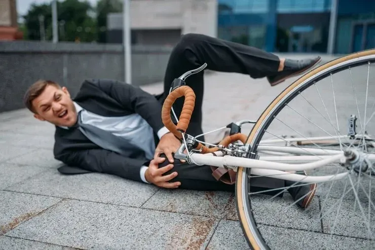 When to Consult a Bicycle Accident Lawyer? - When to Hire a Bicycle Accident Lawyer: 5 Signs You Need Legal Help - If you've been in a bicycle accident, having a knowledgeable and experienced legal professional by your side can be a game changer. He/she will help you navigate the aftermath of the accident and ensure that you receive adequate support to get you back on your feet.