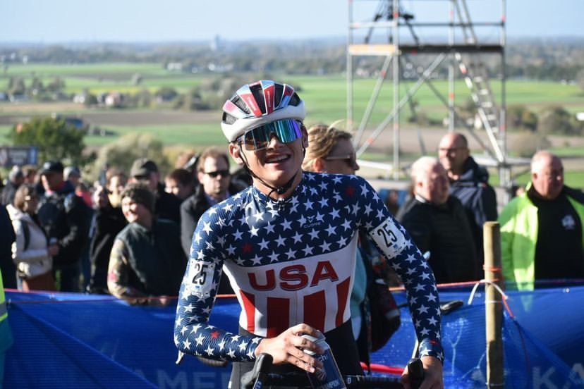 Magnus White Smiling at CX race