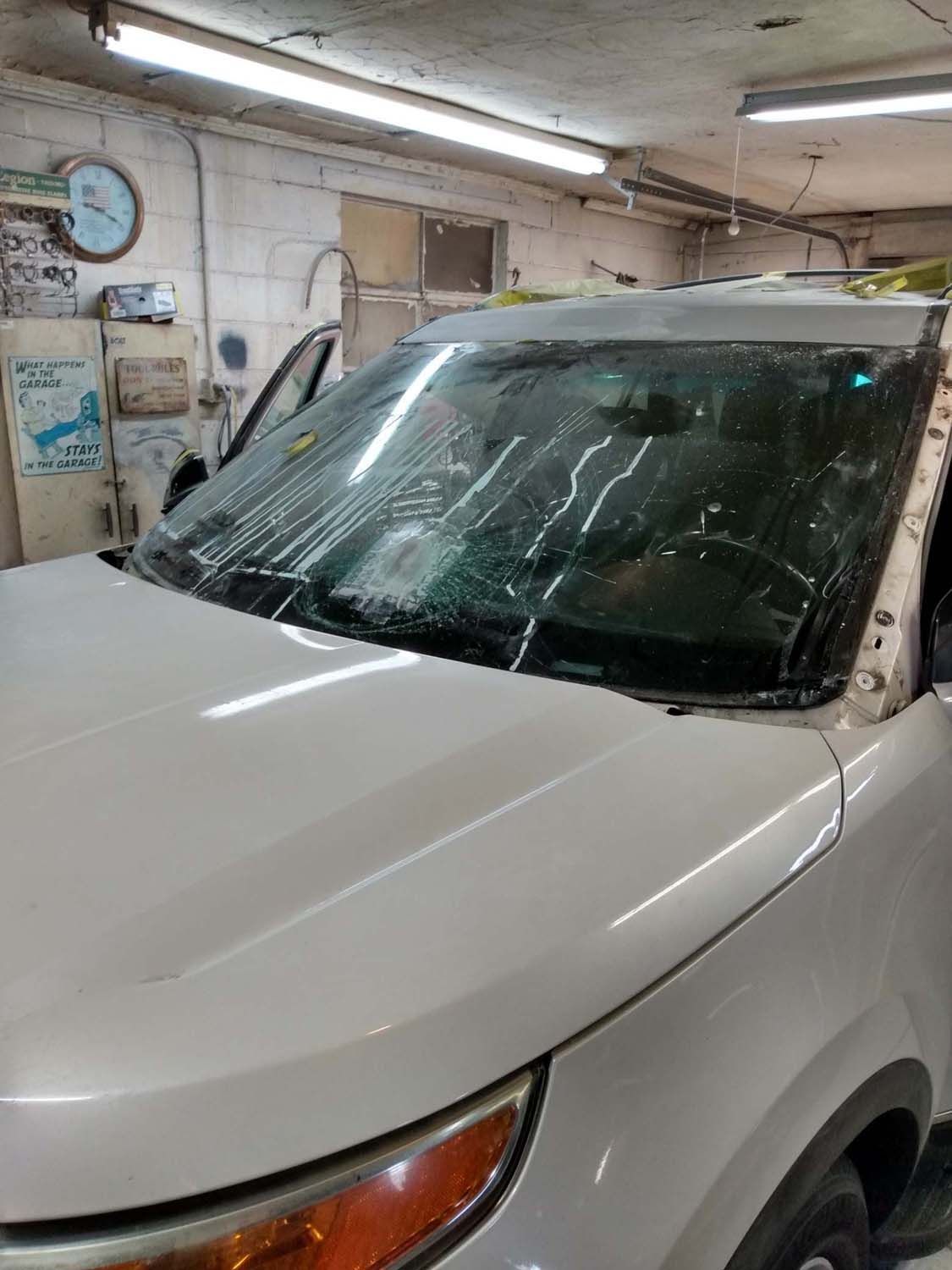 auto glass repair services