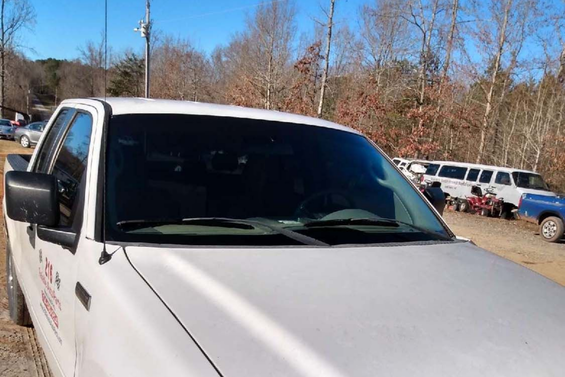 auto glass repair services