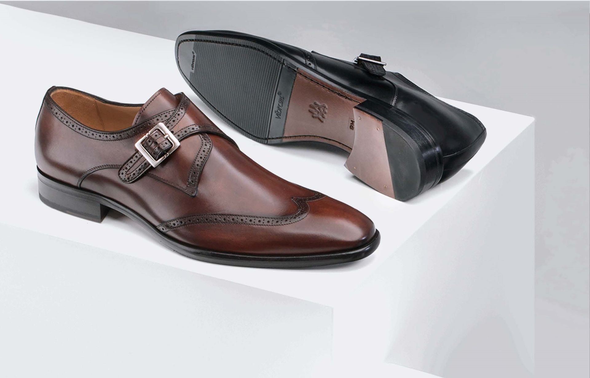 Wing Tip Oxford Shoe