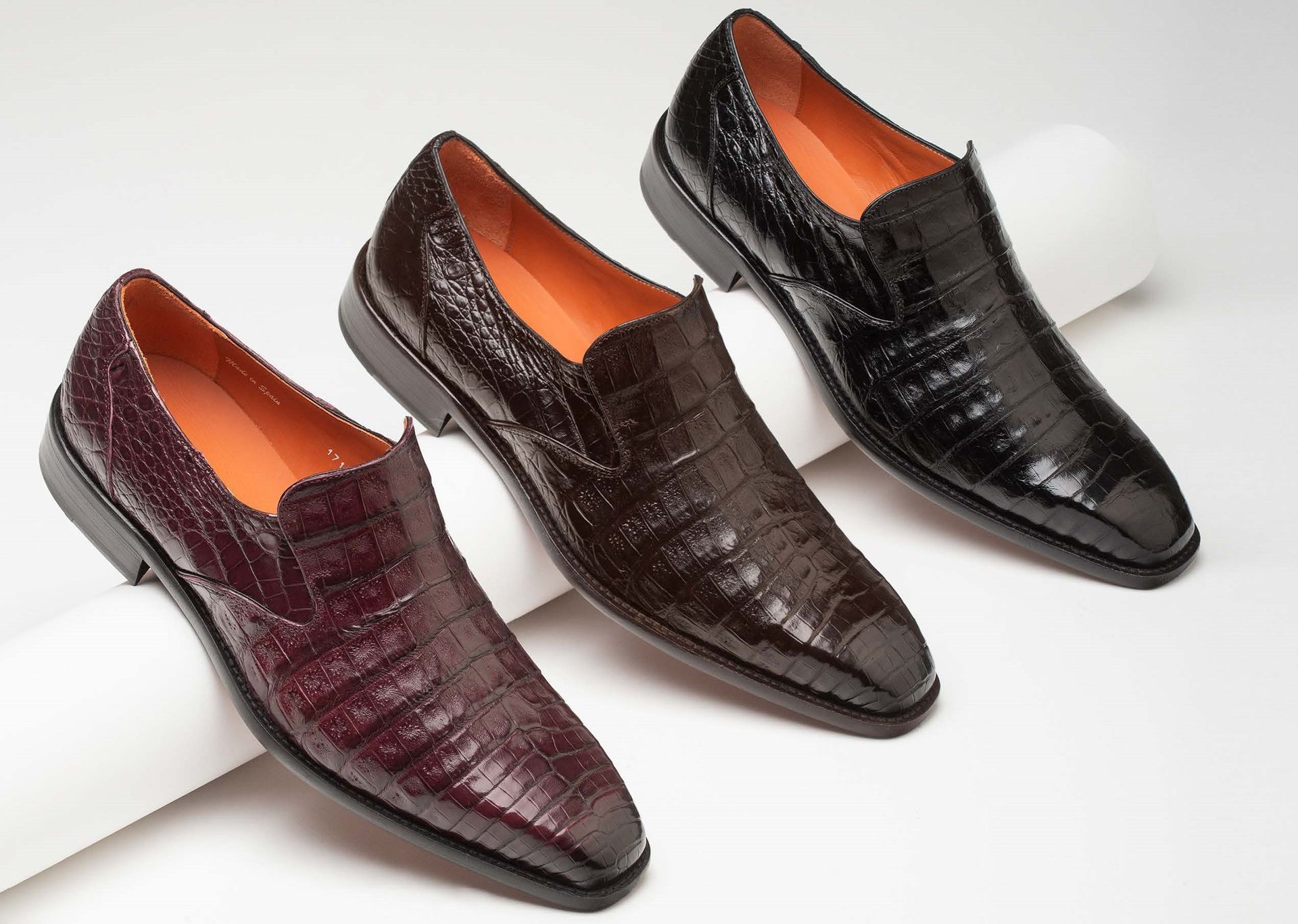 CROCODILE PLAIN TOE SLIP-ON SHOE