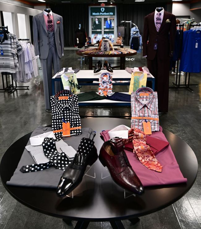 Oviedo Men's Store - Tuxedo Rental