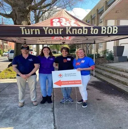 turn your knob to bob group photo