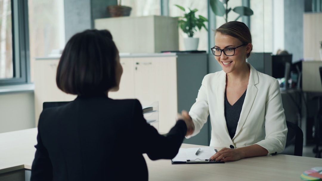 paralegal job information