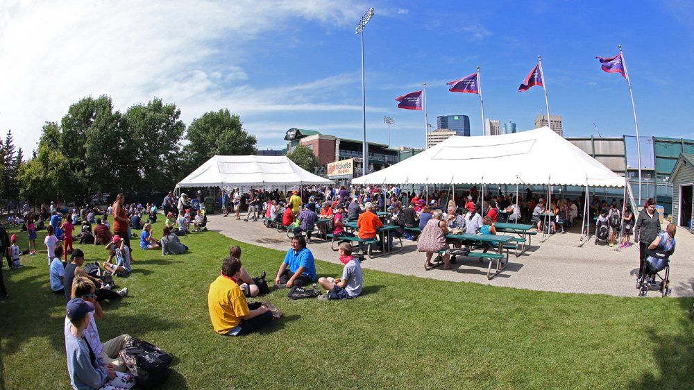 Peak of the Market Picnic Park during an event