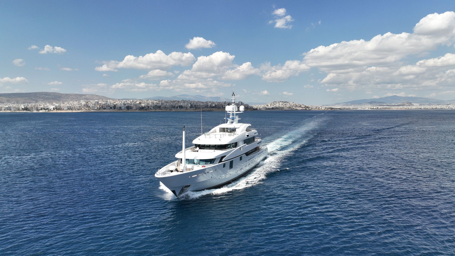 50m superyacht Diva sails on calm seas in the French Riviera
