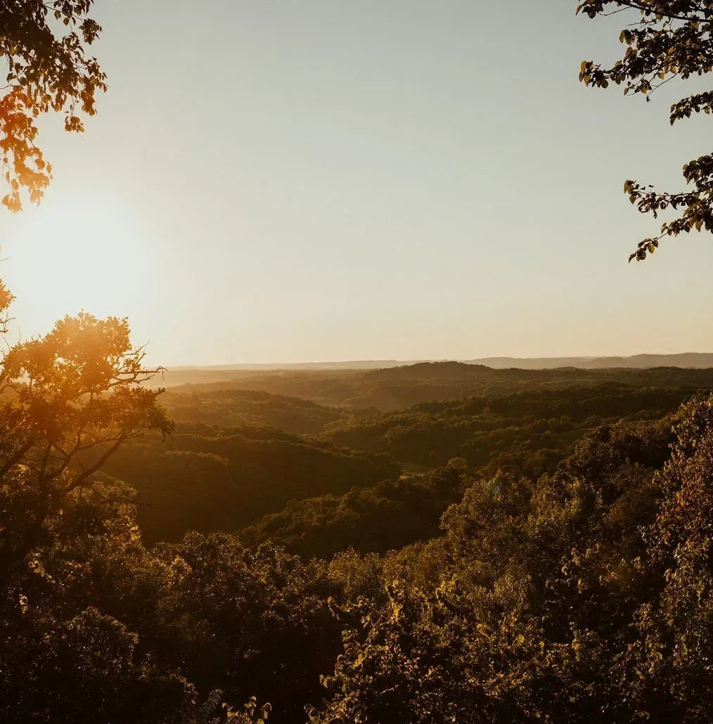Pine Knob Outside View - Mindoro, WI - High Point Retreats
