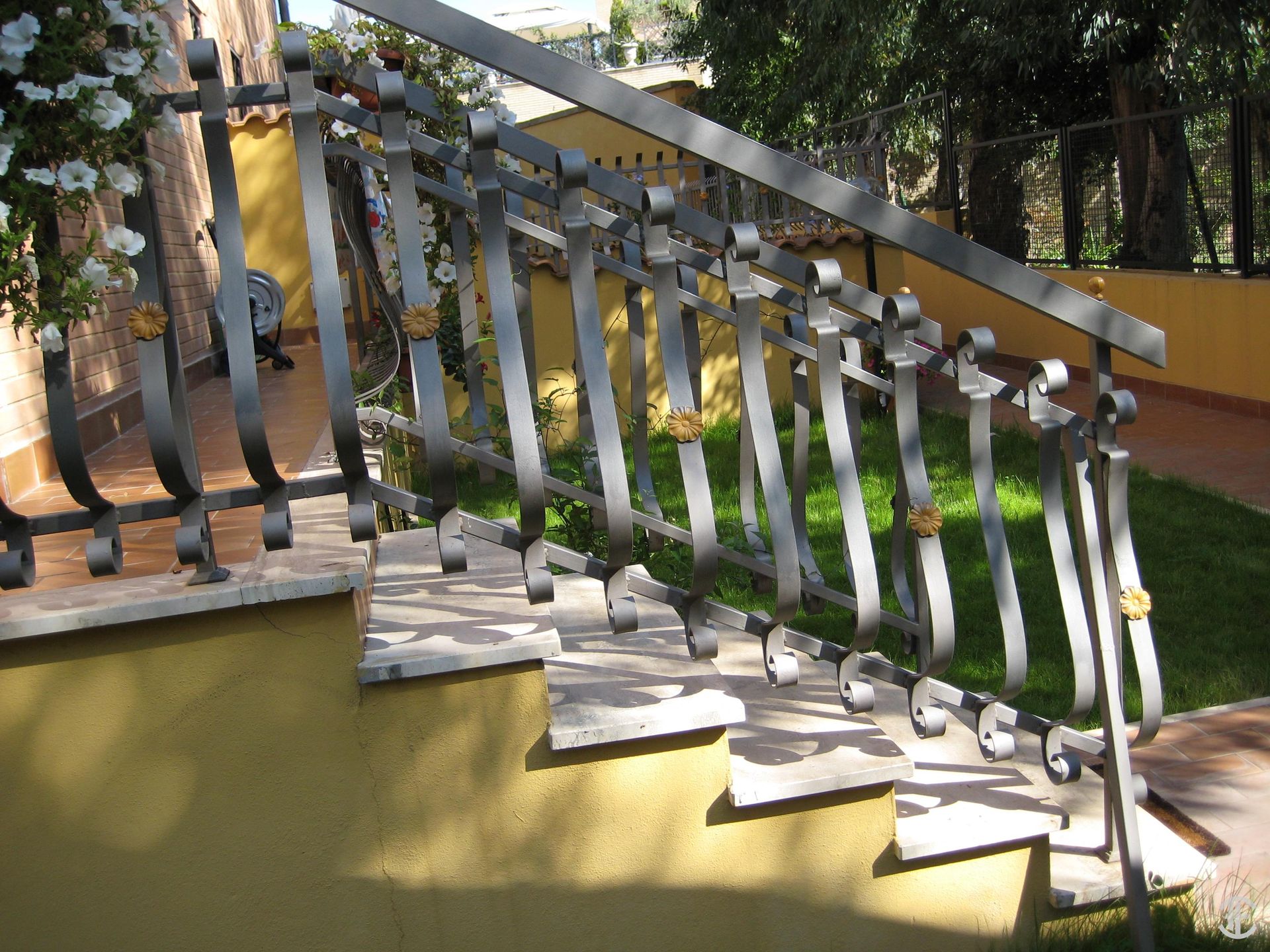 ringhiera esterna in ferro