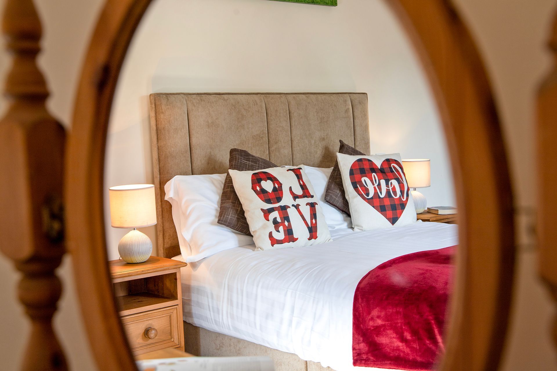 Mirror with double bed reflection with love cushions
