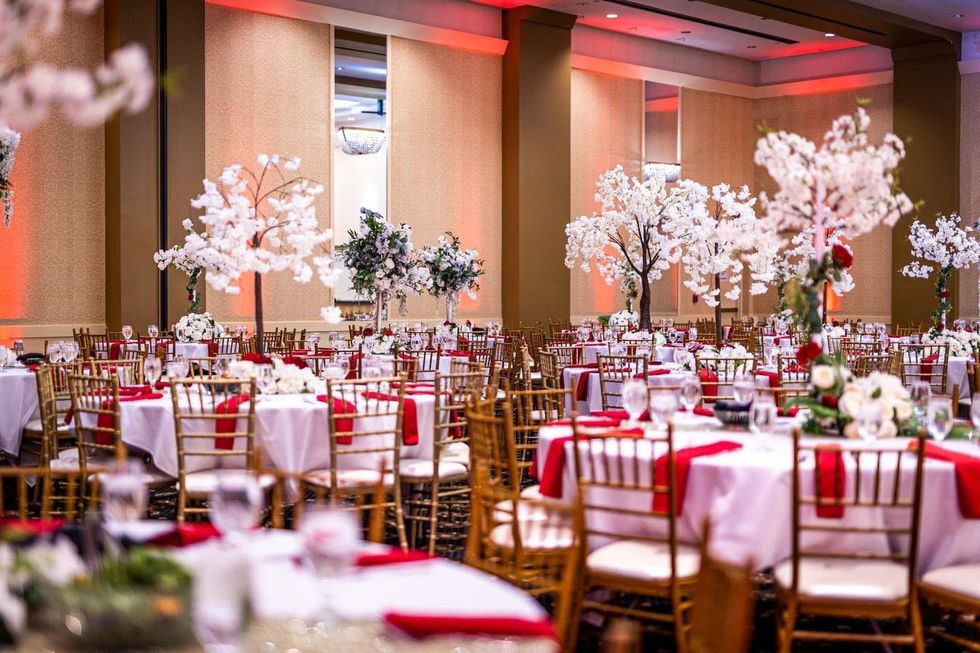 Grand ballroom at La Centre Conference and Banquet Facility