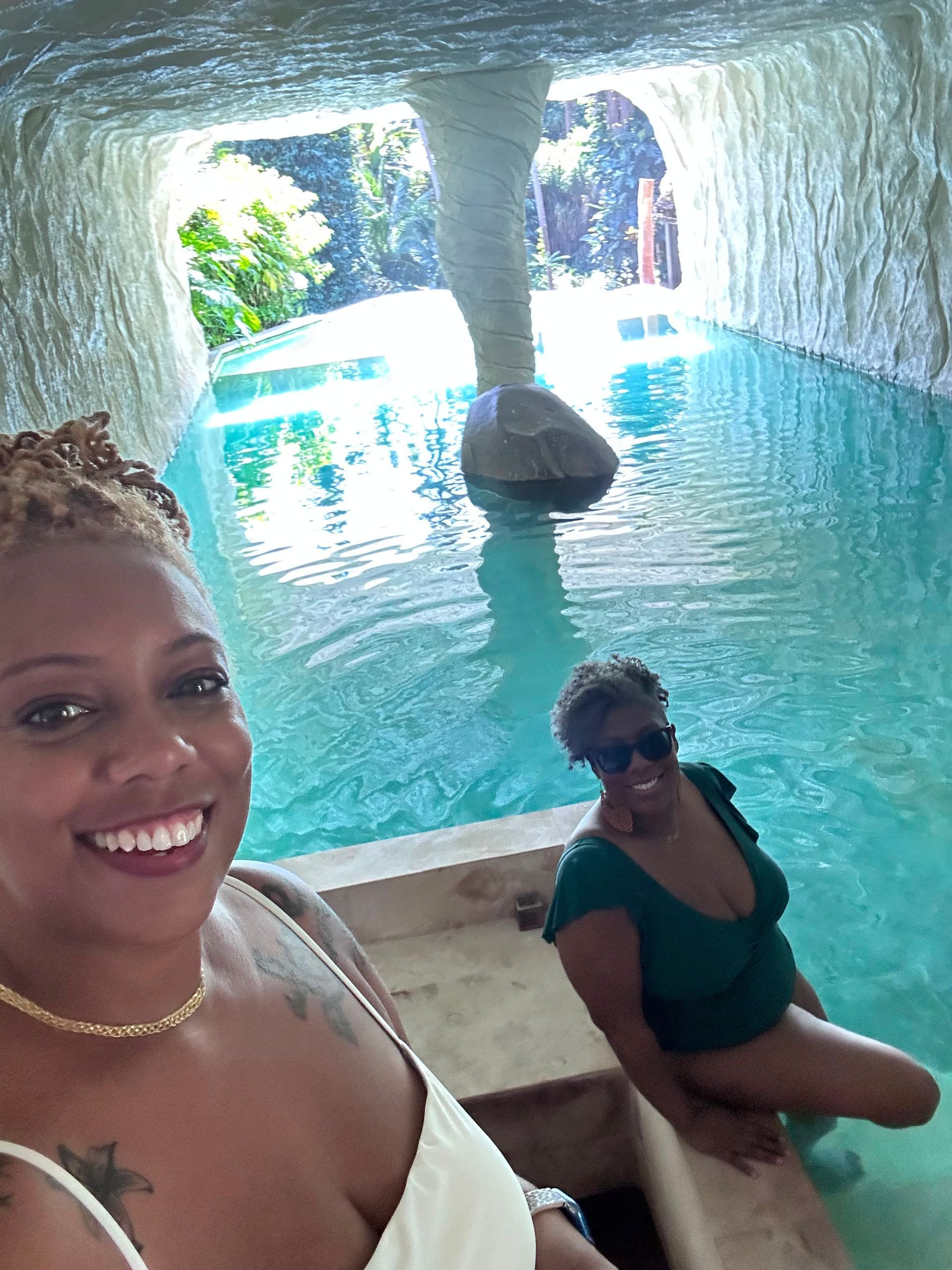 black women traveler in Bali