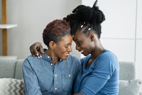 Hair care for black women travelers