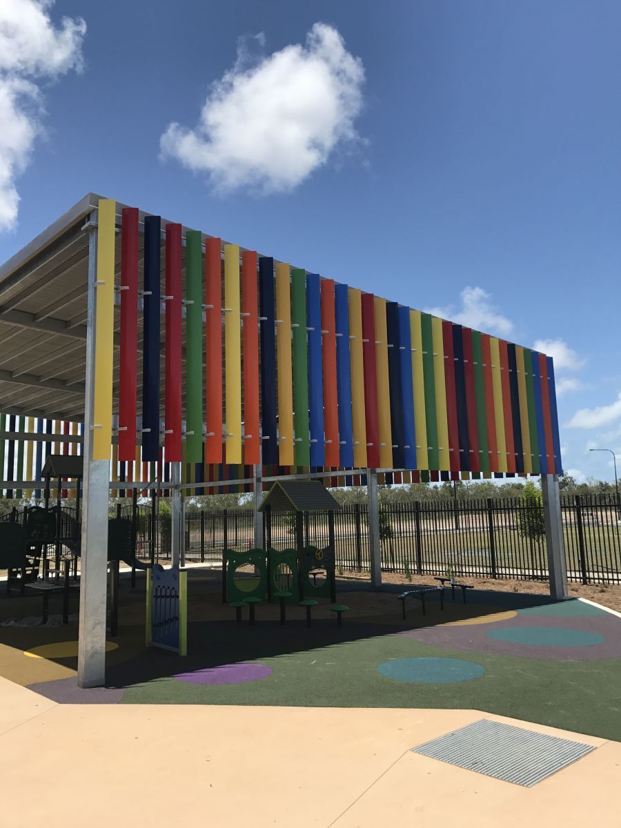 Colourful Louvre Blade Screens — Norfab In Bohle, QLD