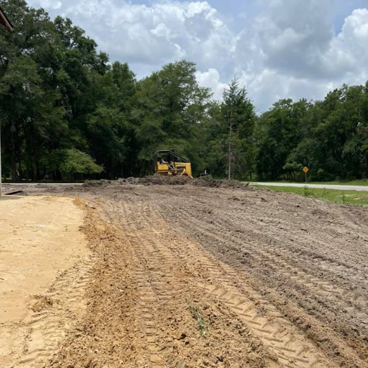 Gravel Driveway Companies, Excavation & Land Clearing Services