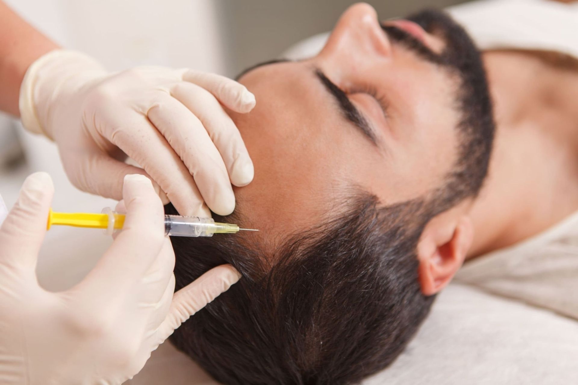 Hair filler Dr Ghizlaine HAYOU: Médecin Esthétique