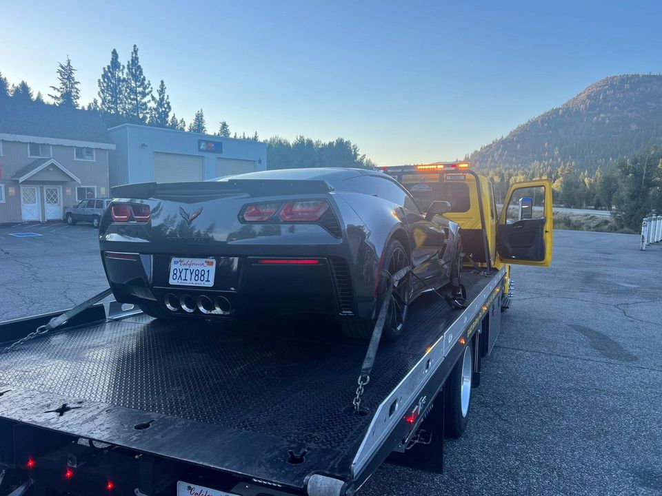 AT Towing truck on a Bay Area service call