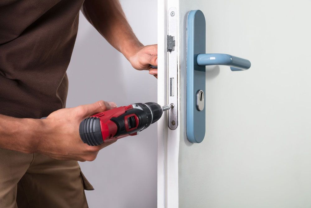 lock installation