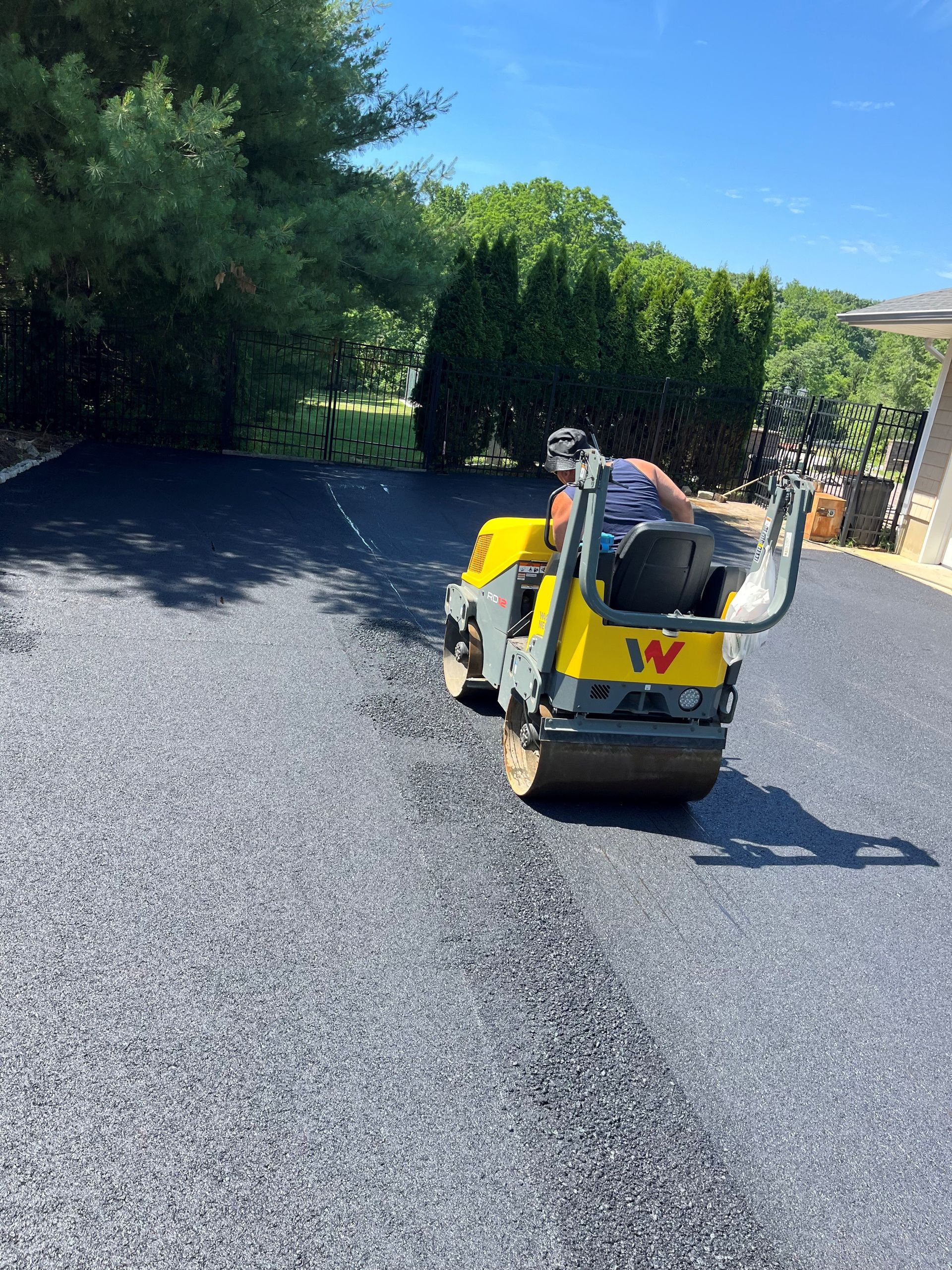 Blacktop Paving Contractor near Colts Neck NJ