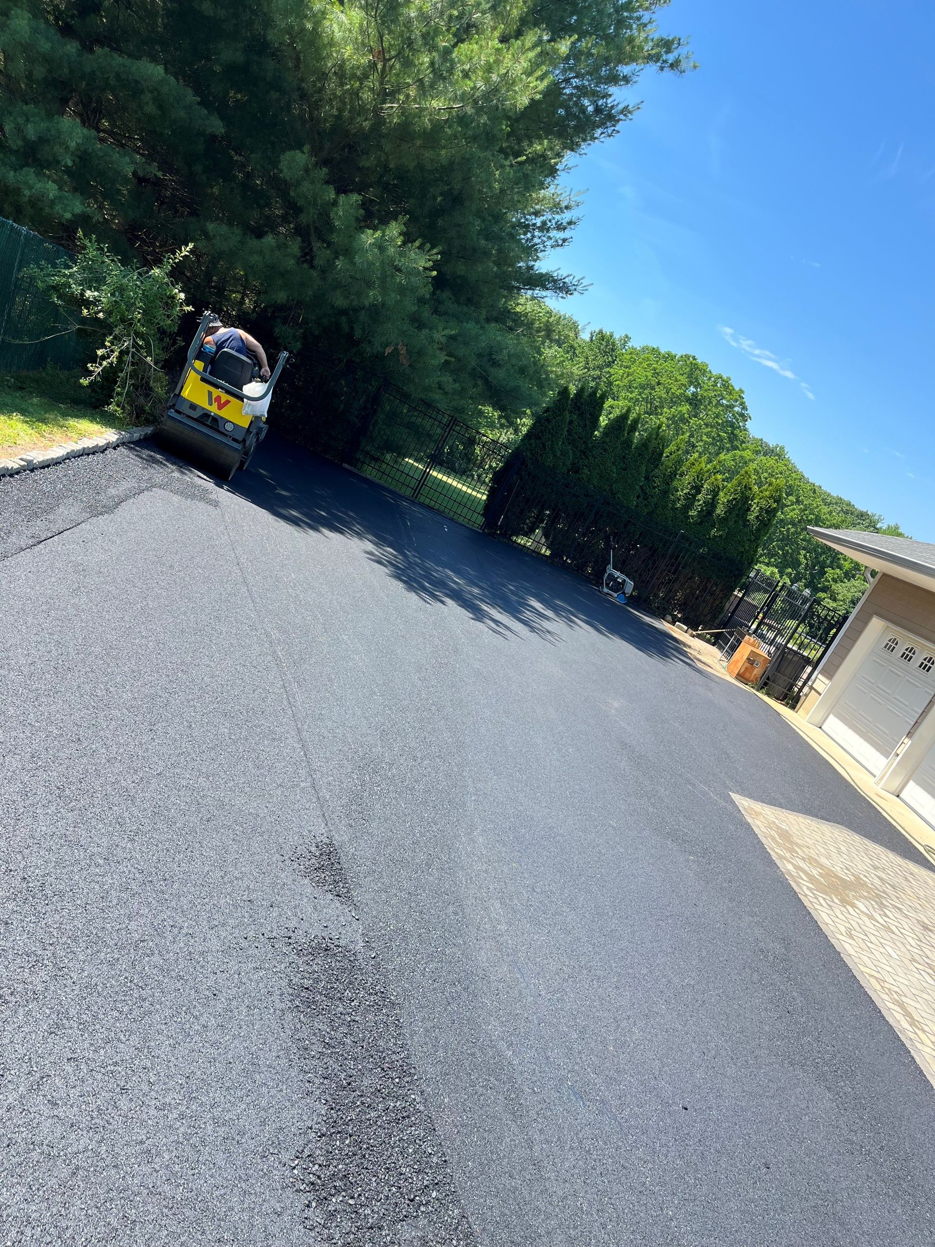 Blacktop paving in Rumson NJ