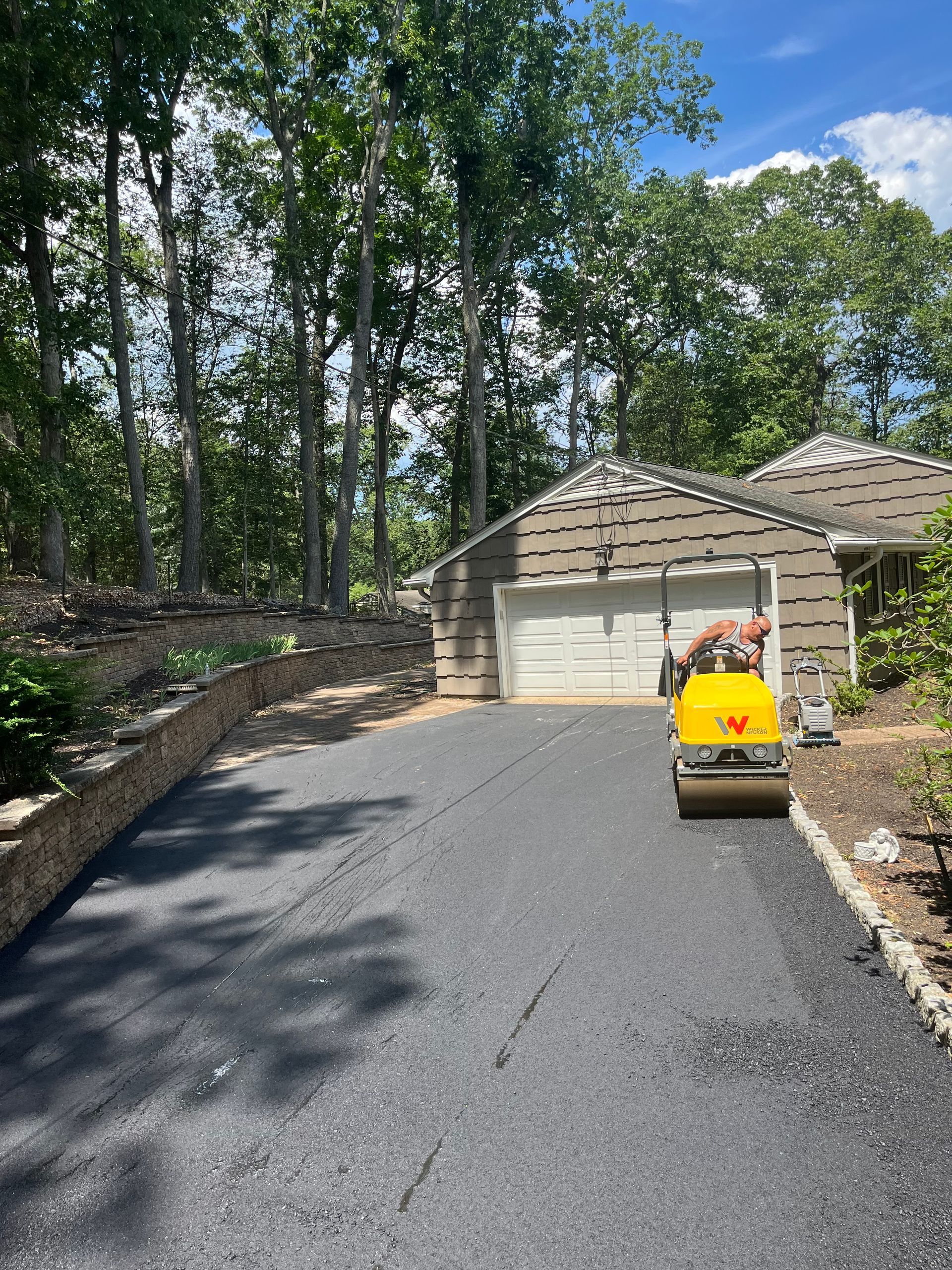 Asphalt paving in Shrewsbury NJ
