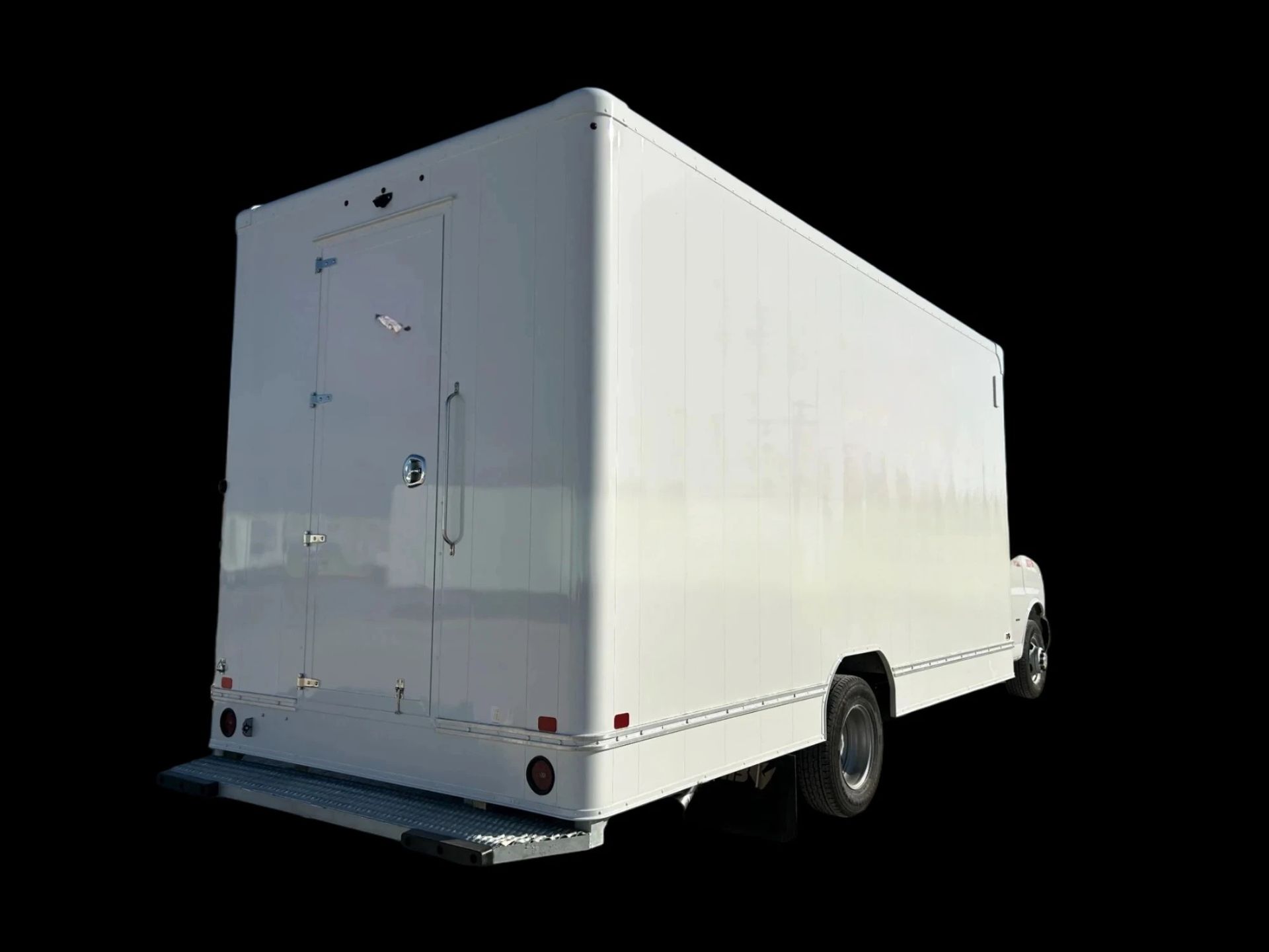 ITB Trucks Dry Cut Away Body