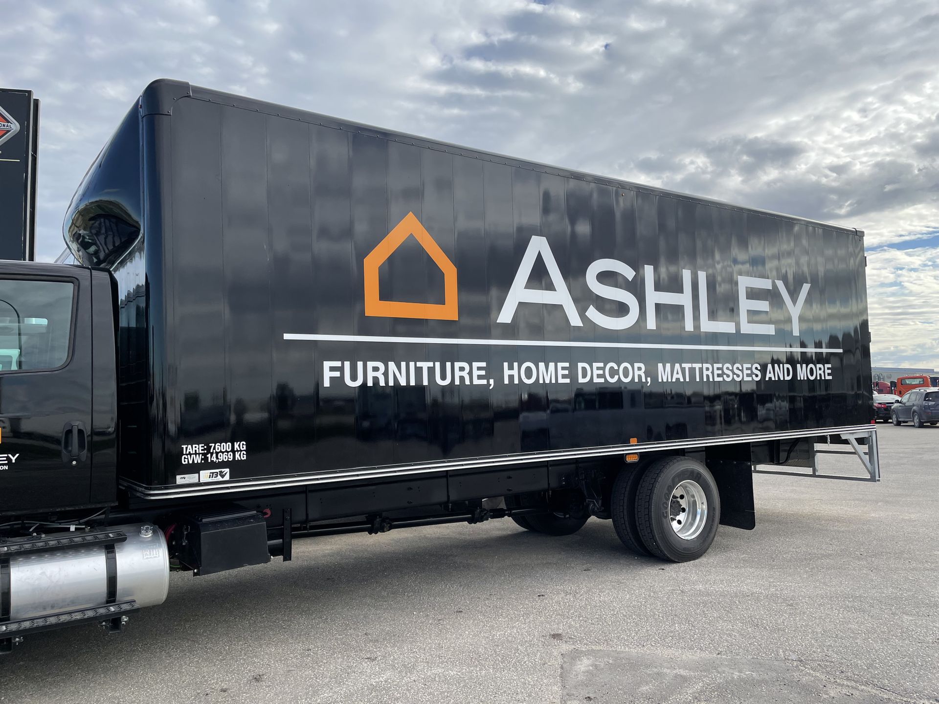 ITB Trucks - Furniture Delivery - Ashley Furniture - Side View