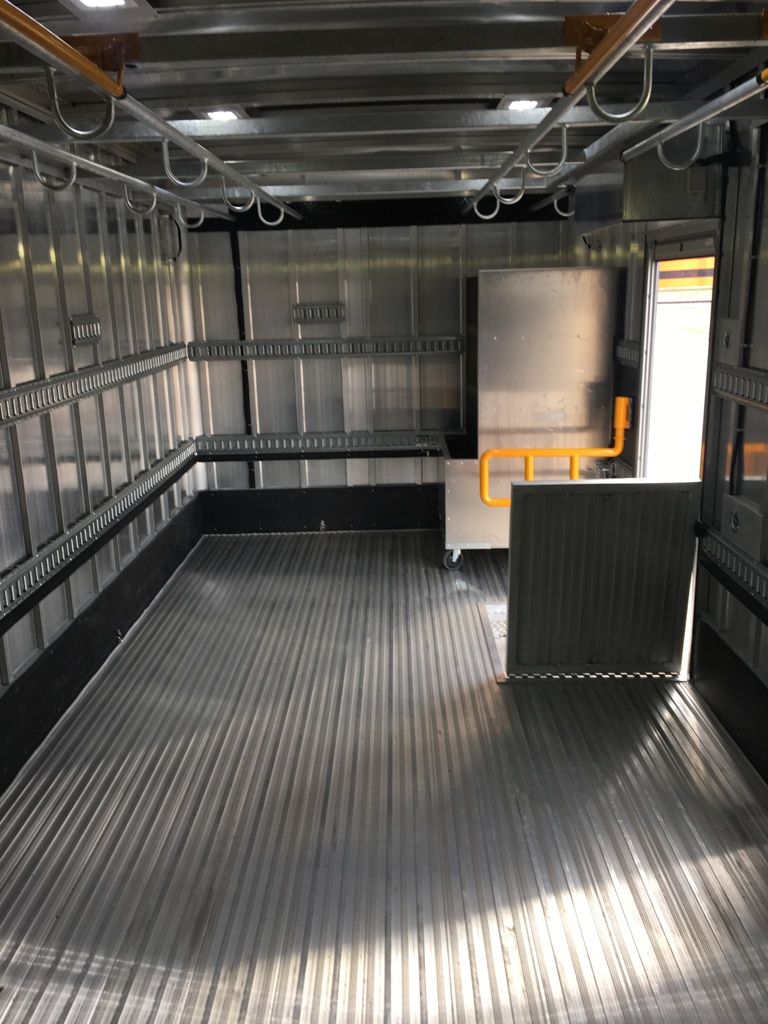 Laundry and Linen Truck Body - Custom Interior 7