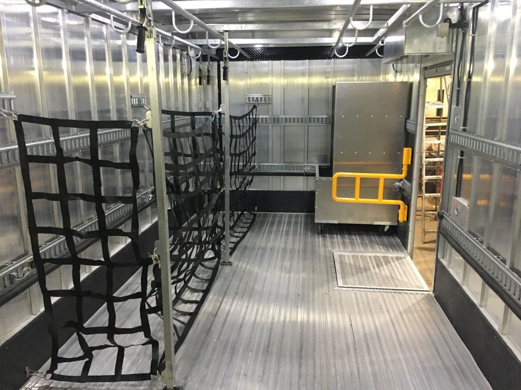 Laundry and Linen Truck Body - Custom Interior 4