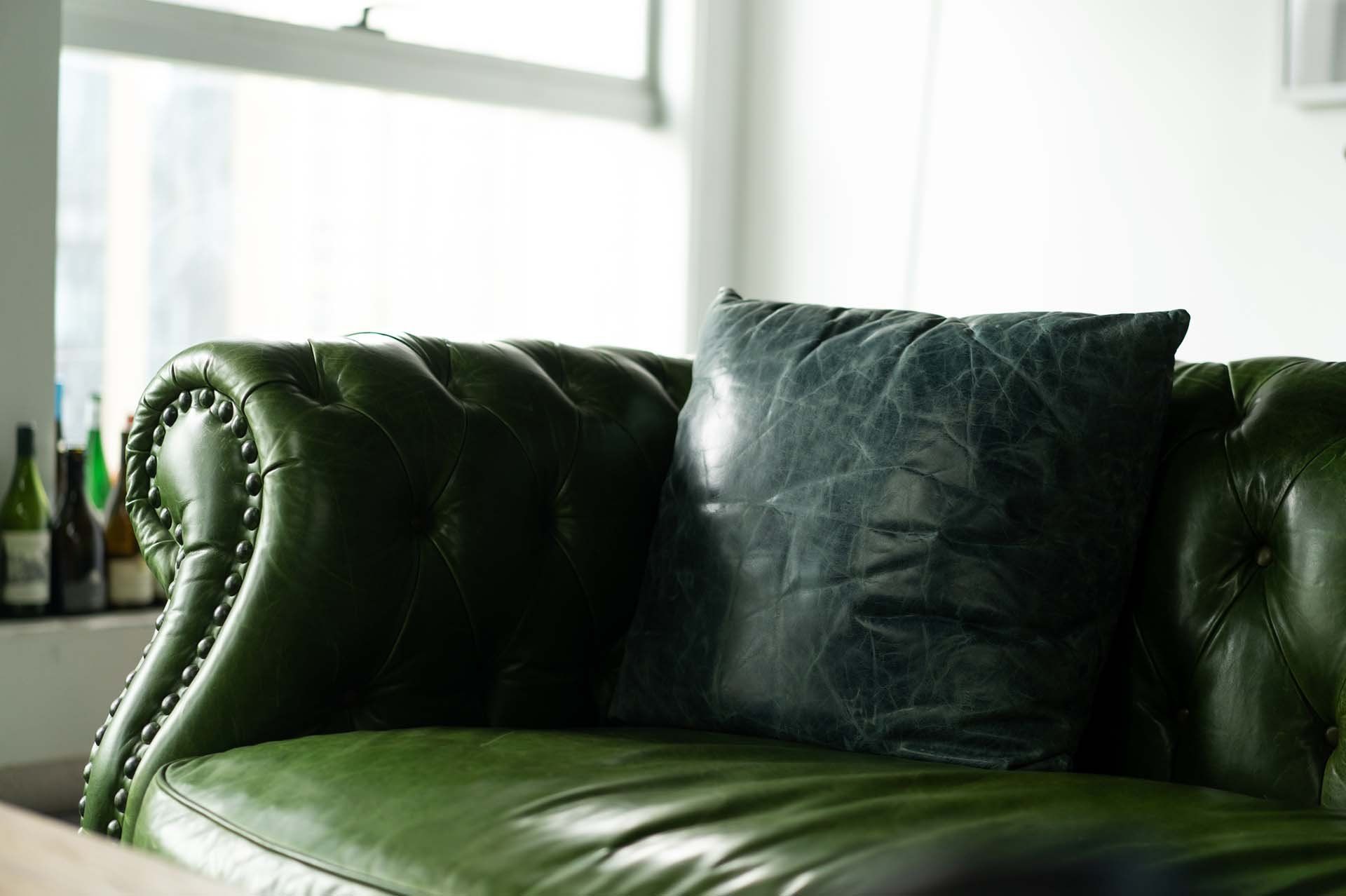 Leather Cleaning - Emerald, QLD - OZ Clean Emerald City Leather Cleaning - Emerald, QLD - OZ Clean Commercial