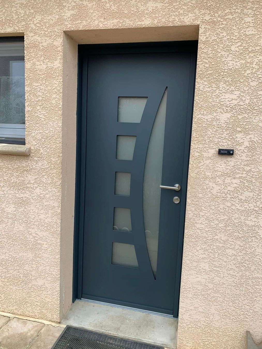 Porte d'entrée Kline à Yvetot