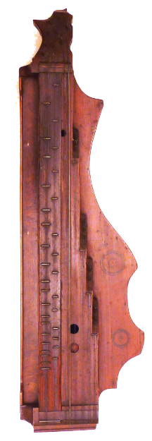 Een houten thermometer met cijfers erop op een witte achtergrond