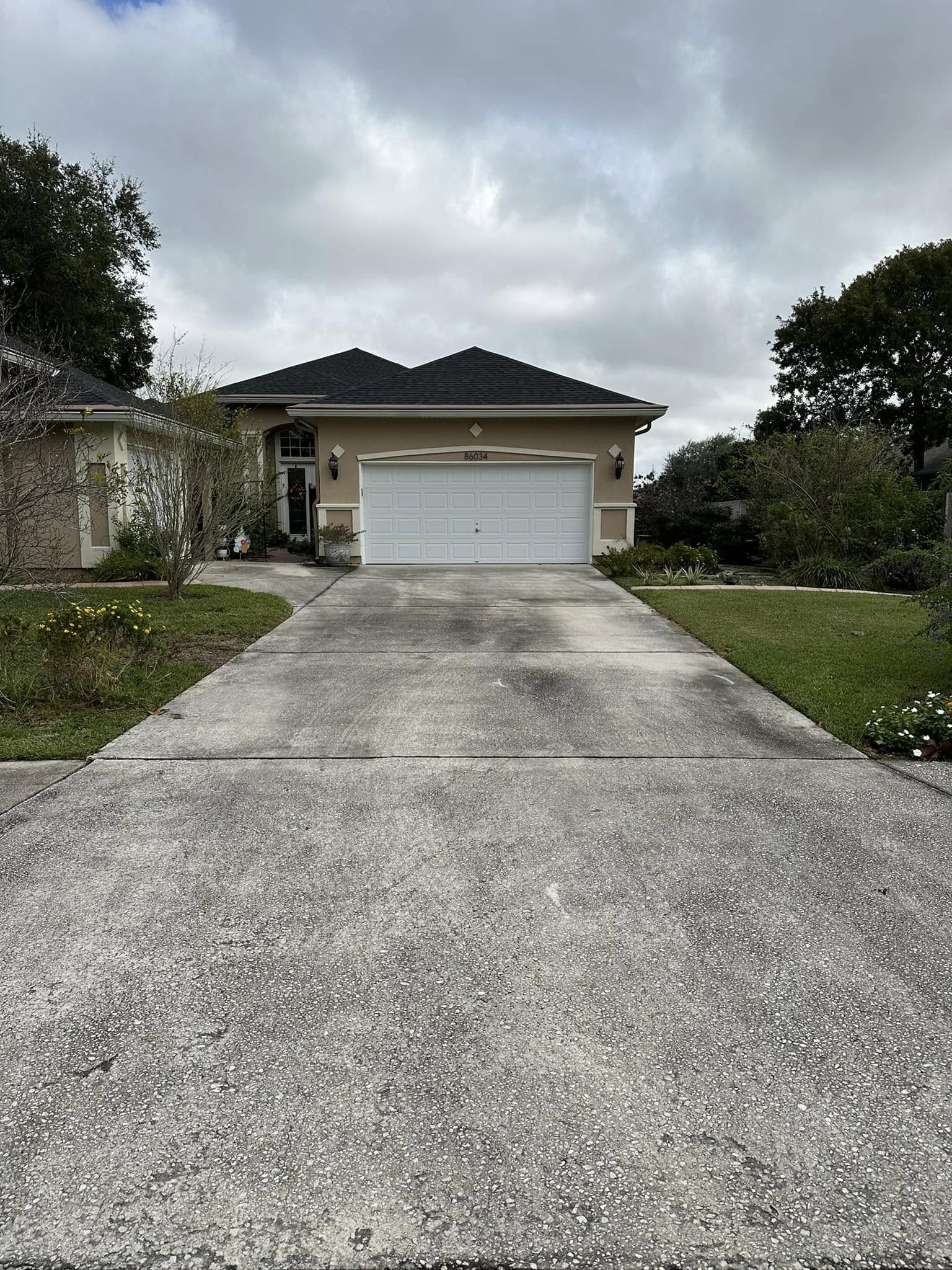 After Driveway Cleaning — Fernandina Beach, FL — Reynolds
