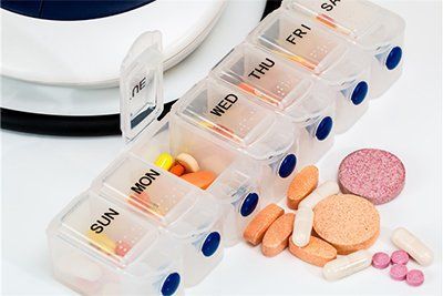 Weekly medicine kit