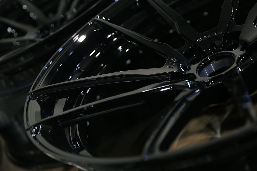 RIM POWDER COATING