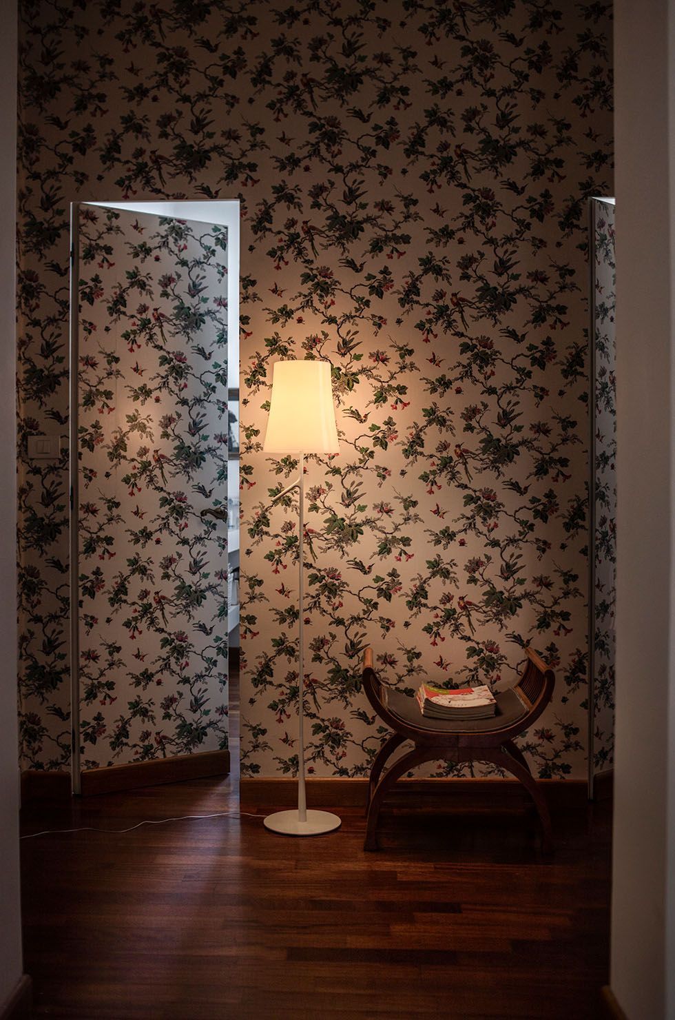 esposizione Foscarini piantane Colombo Illuminazione Novara