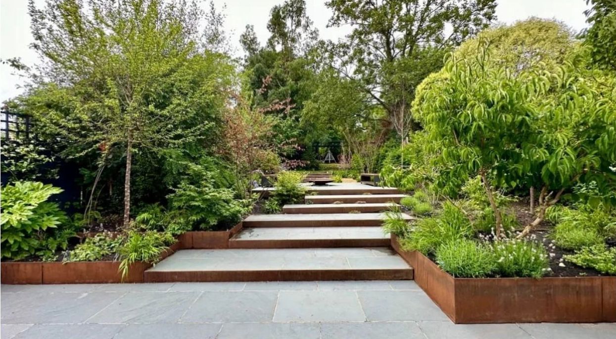 Circular Flower Bed — Campvale, NSW — Campvale Landscape Supplies