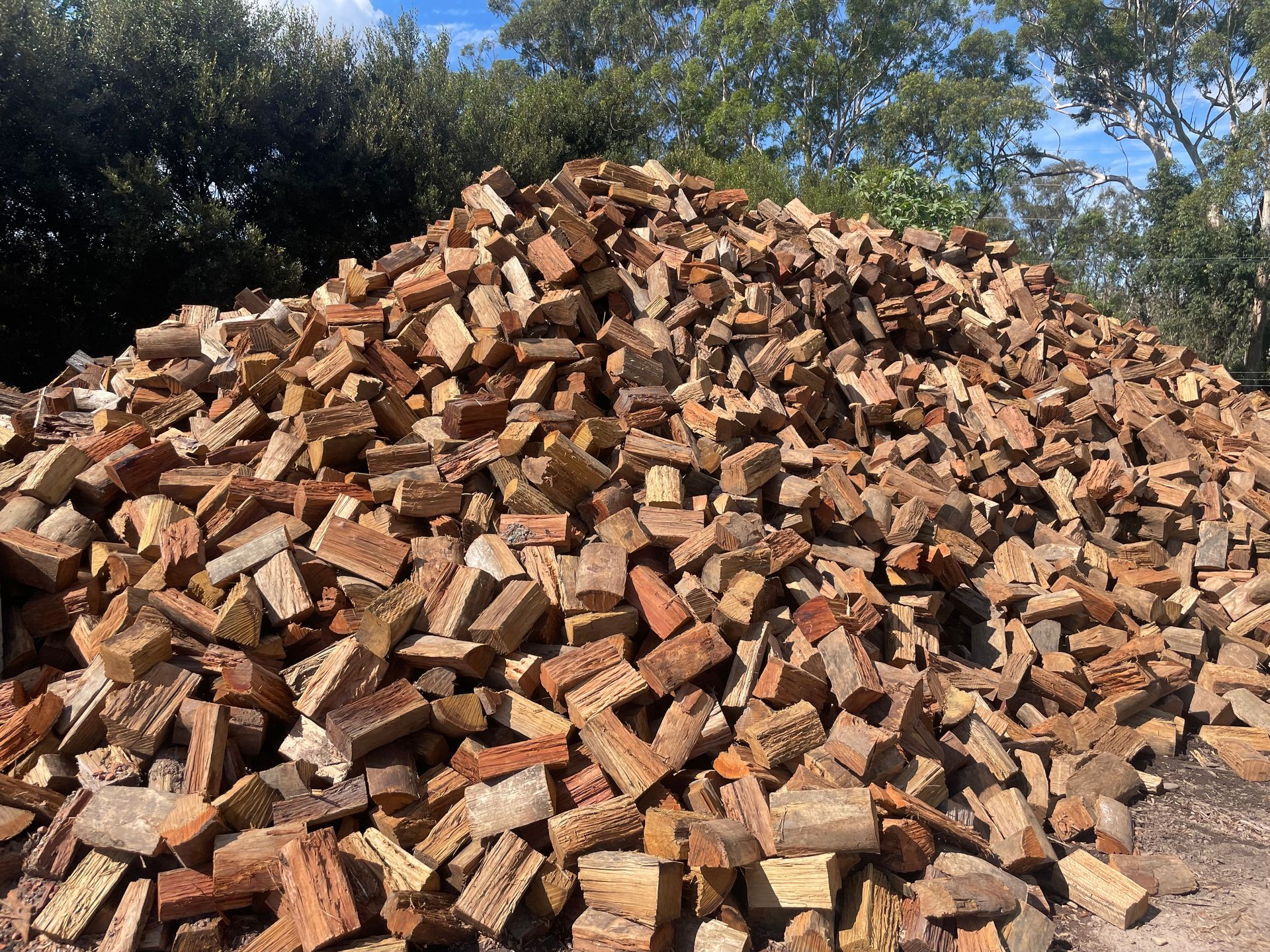 Fire Wood — Campvale, NSW — Campvale Landscape Supplies Fire Wood — Campvale, NSW — Campvale Landscape Supplies