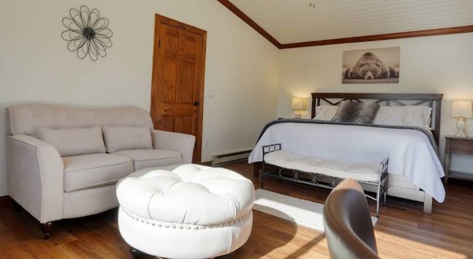 Image of beddroom at a cabin