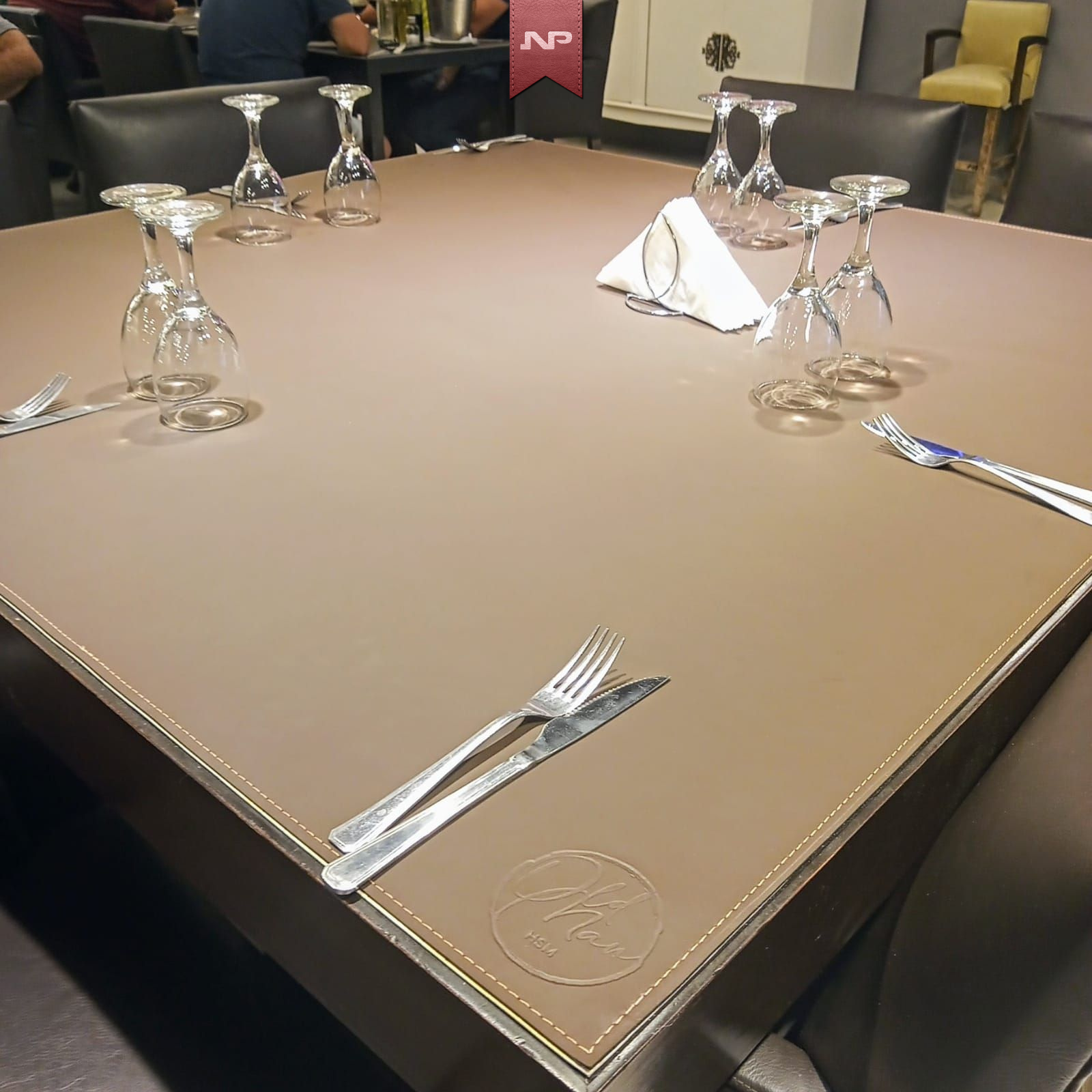 manteles en ecocuero np cueros