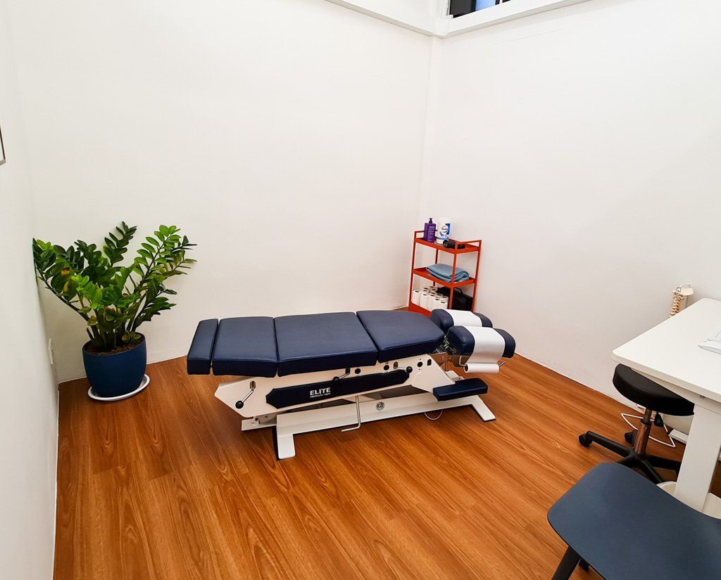 One Spine Chiropractic - Bedok Chiropractor's Room