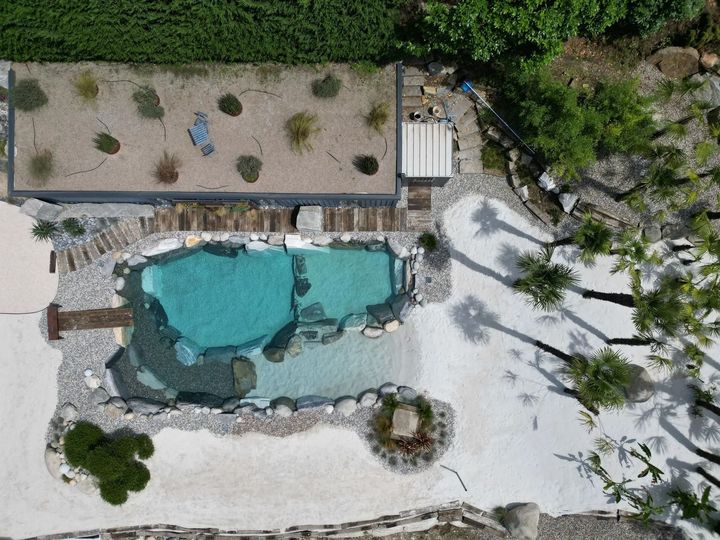 Costruzione e assitenza piscine