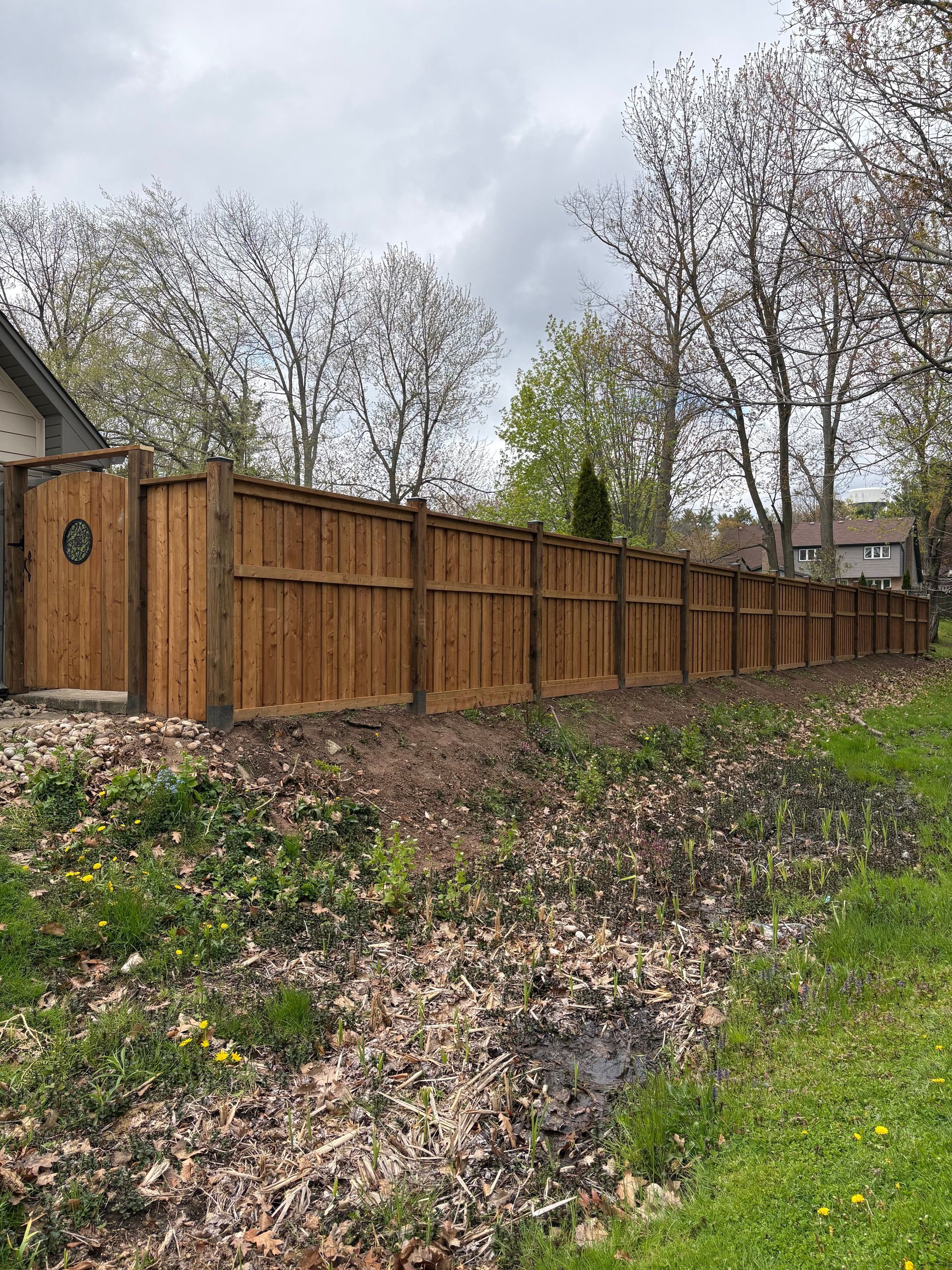 niagara fence installation monarch landscaping