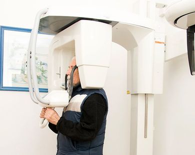 Centro Odontológico Dra. Silvia Costandinoff - Servicio de odontología
