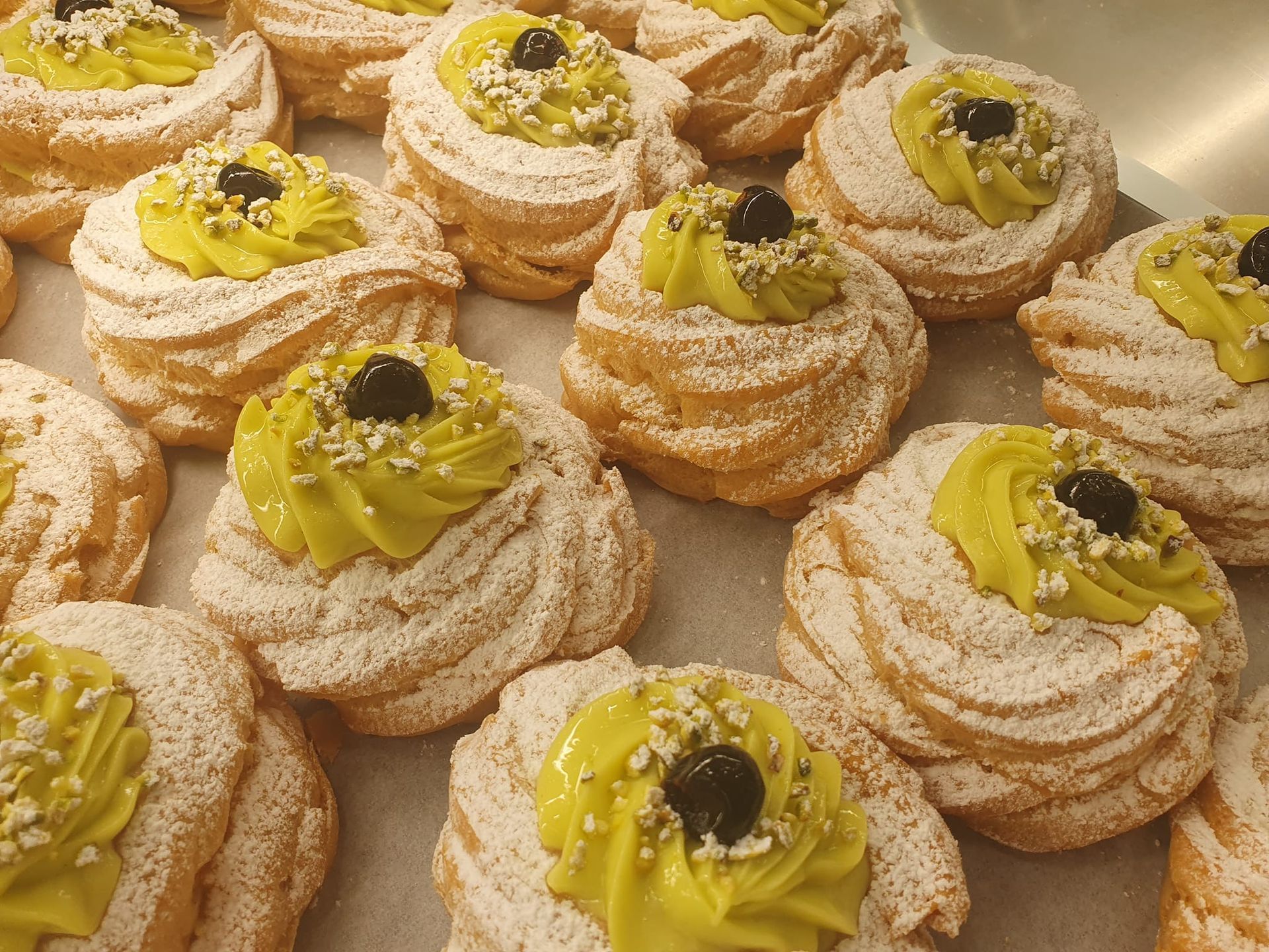 zeppole alla crema