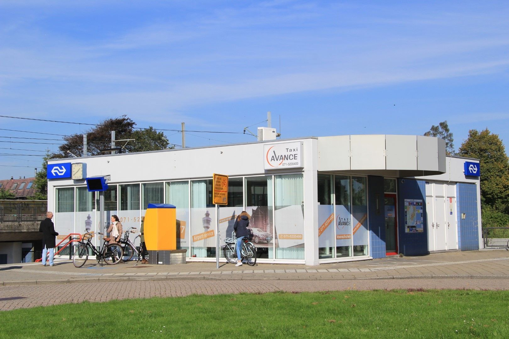 Taxi station Voorschoten