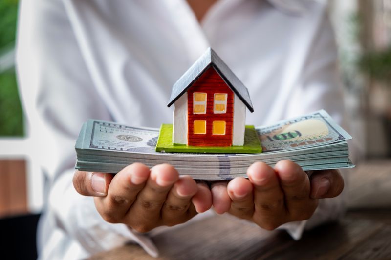 Money-Smart Moves: Selling Your Home Cash to Prevent Payment Duplication