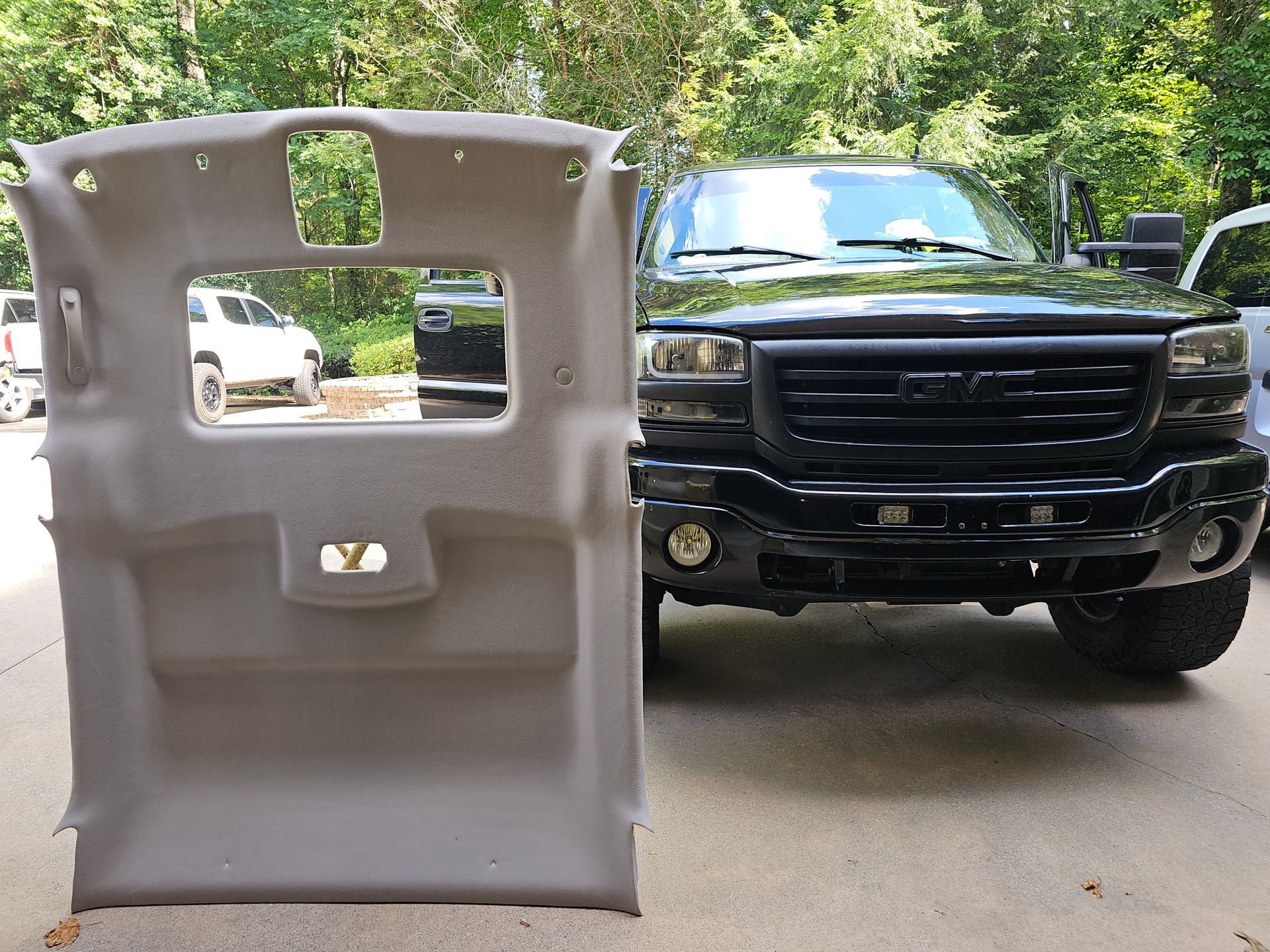 Headliner Repair | Headliner Replacement | Mobile Headliner Repair | Car roof liner repair