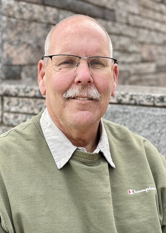 Mark Snavely